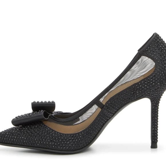 Jessica Simpson Black Heels - Picture 2 of 3